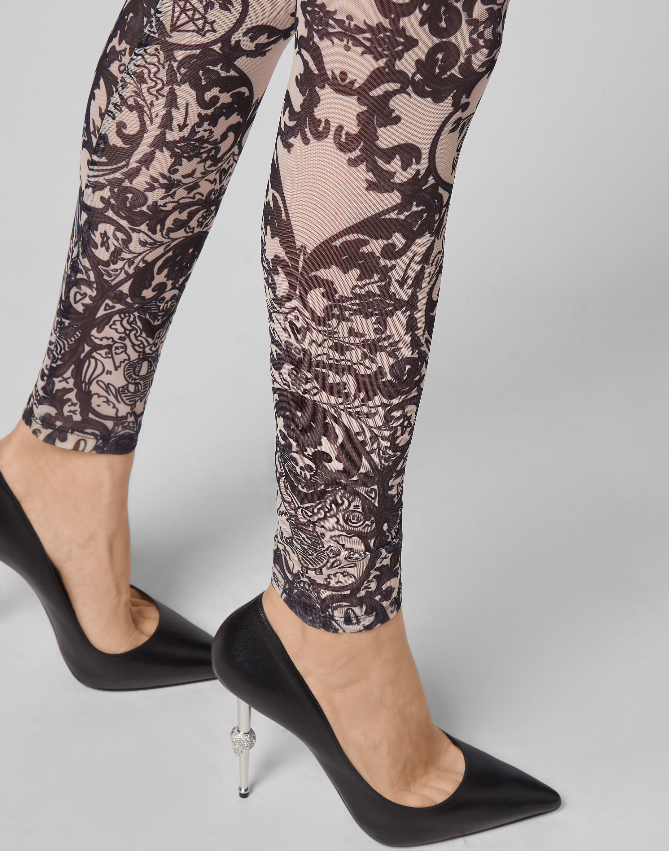 Womens Lace-Trim Essential Stretch Capri Legging BLACK | Roaman's Leggings  - John Bern Thomas